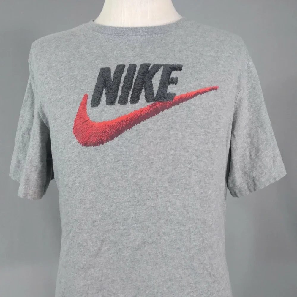 Nike short sleeve